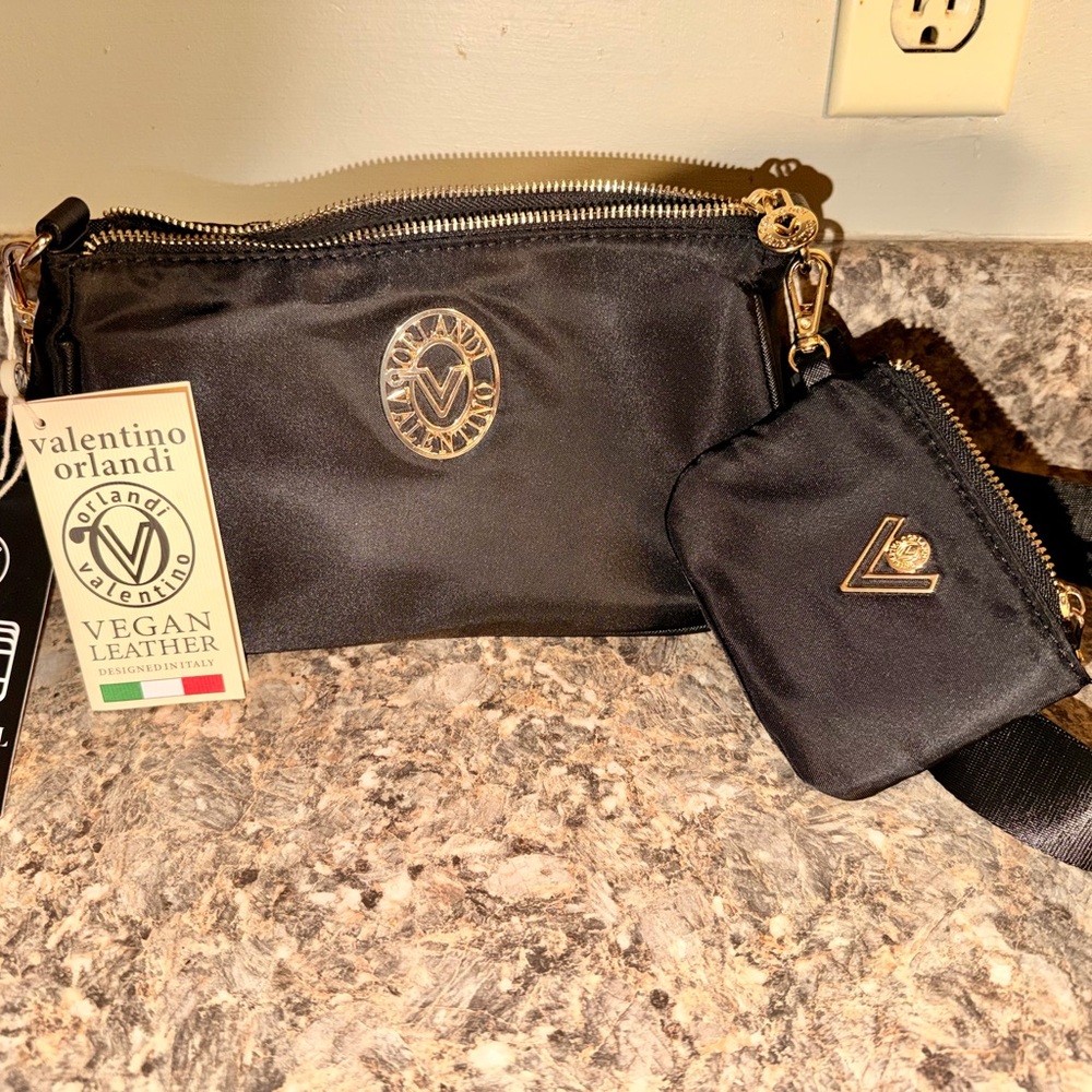 Valentino Orlandi Black Crossbody purse with matching coin purse. New with tags🖤 - Picture 2 of 7
